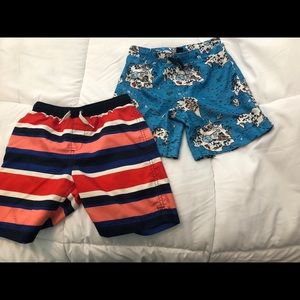 Lands’ End Boys swum trunks set of 2!
